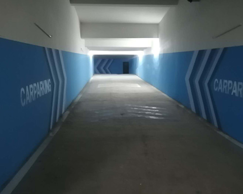 地庫導向牌